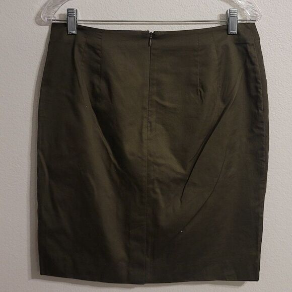 NWT Banana Republic Olive Pleated Skirt Sz 10 - Picture 2 of 3